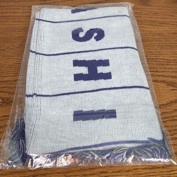 University of Washington UW Double-Sided Soccer Fringed Scarf - Picture 2 of 5